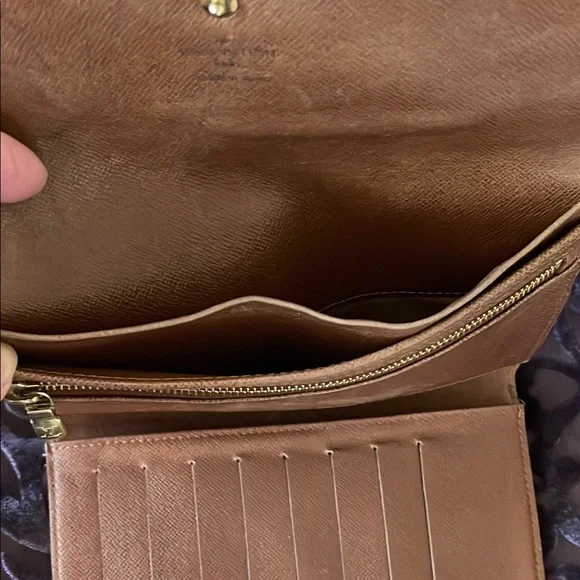 Authentic Louis Vuitton Monogram Clutch - Picture 6 of 9